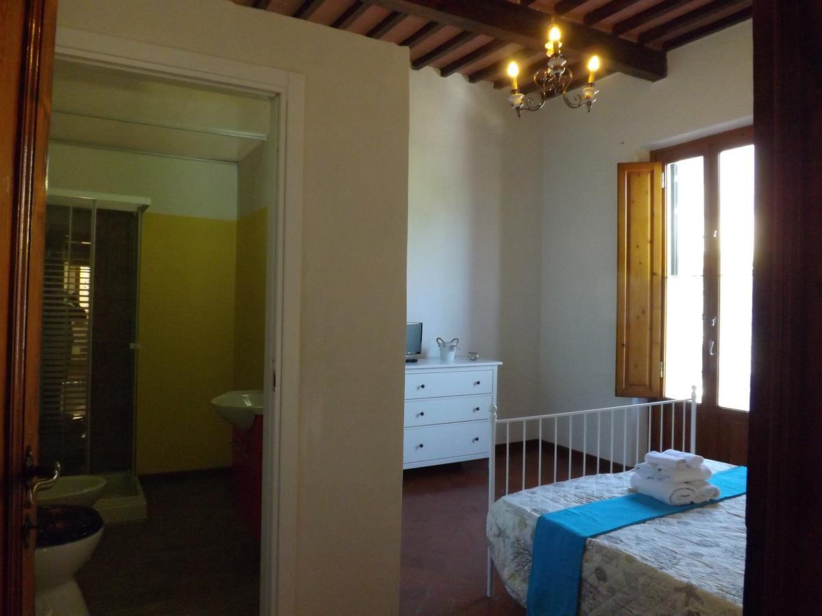 B&B Central Toma 2 Montecatini Terme Exterior photo