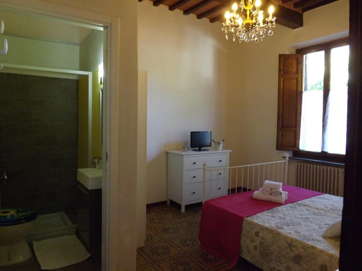 B&B Central Toma 2 Montecatini Terme Exterior photo