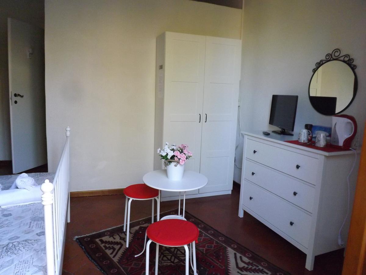 B&B Central Toma 2 Montecatini Terme Exterior photo
